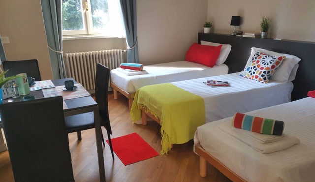 Bnbook Studio with 3 single beds Villa Mirabilia