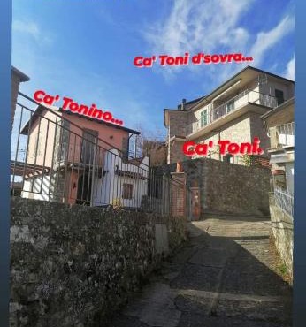 Ca' Toni d'sovra