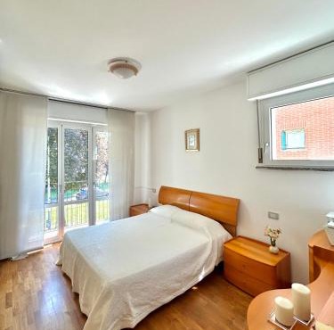 Camera Matrimoniale con Bagno Privato - Milano Bollate