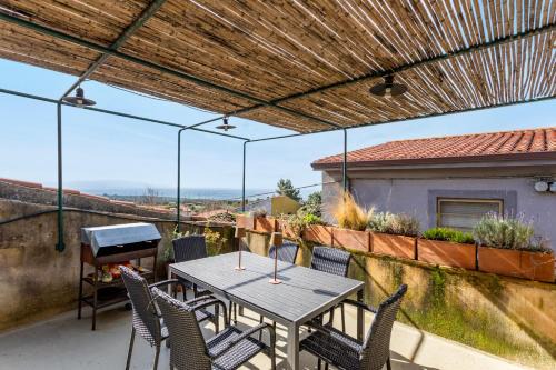 Casa con terrazza panoramica e servizio e-bike