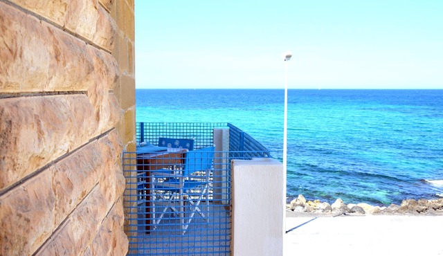 Casa Corallo | Cozy apartment 10 meters from the sea