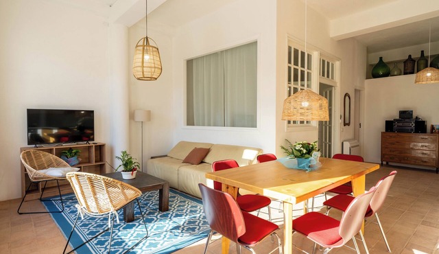 Casa Tharros - Three Bedroom House, Sleeps 6