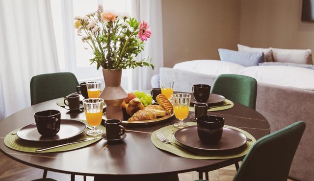 Chiara Home