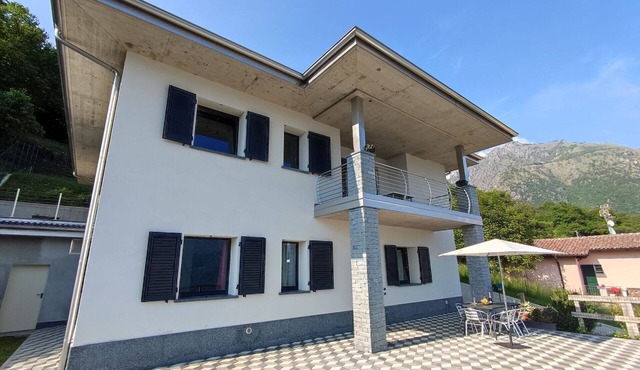 Cosy apartment for 4 guests with WIFI, TV and terrace
