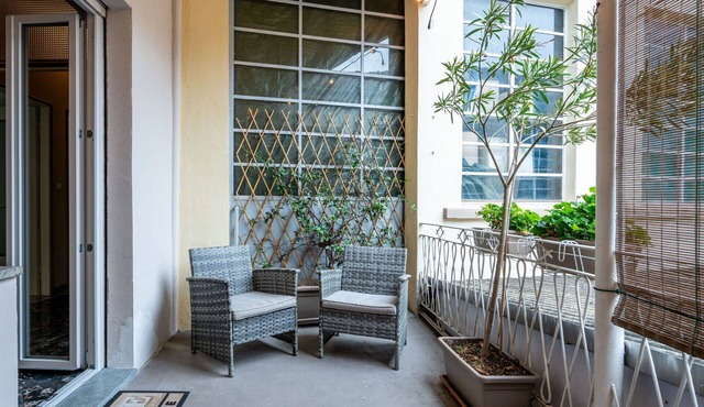 Cosy apartment for 6 guests with WIFI, TV, terrace and pets allowed