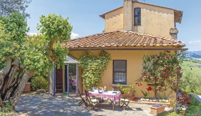 Country House/Farm House in Rignano Sull'arno with 3 bedrooms sleeps 6