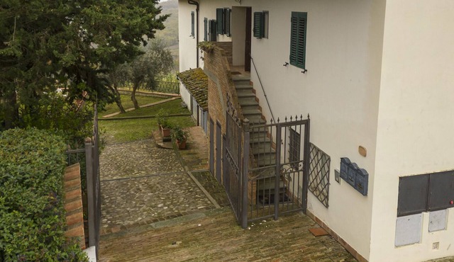 Cozy apartment with garden for families and friends. Near Florence!