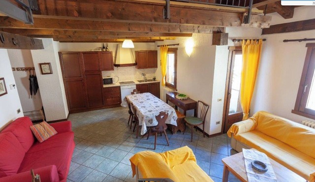 Cozy Chalet in La Thuile, near the center and the ski lifts