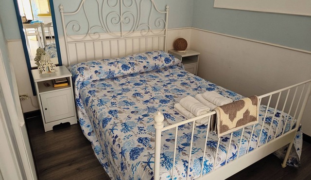 Cozy Holiday Home by the Sea just minutes from Taormina