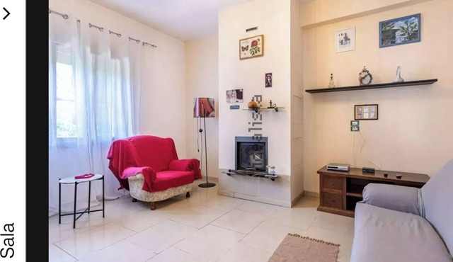 Cozy house with pets allowed