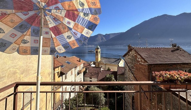 Faro sul Lago apt – Colonno