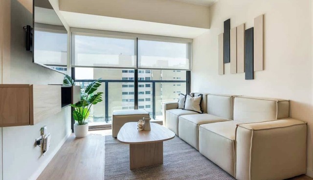 Geko | Elegant 2BR in San Isidro w/City views