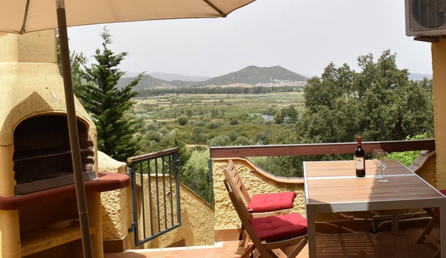 Gemütliche Ferienwohnung mit Blick auf die Strandbucht La Caletta