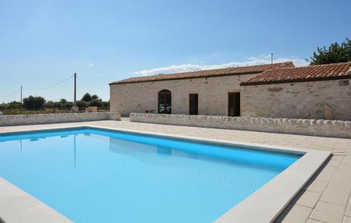 Gorgeous Home In Chiaramonte Gulfi