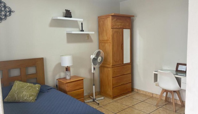 Habitación Alborada 2 con baño privado