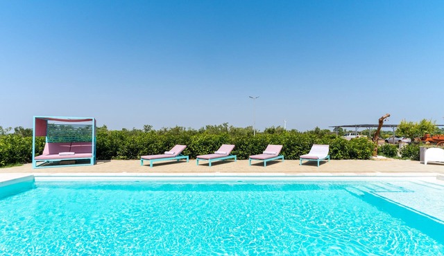 Holiday Apartment "Le Scuderie 1" with Shared Pool, Shared Terrace & Wi-Fi