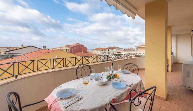 Holiday apartment with wonderful balcony