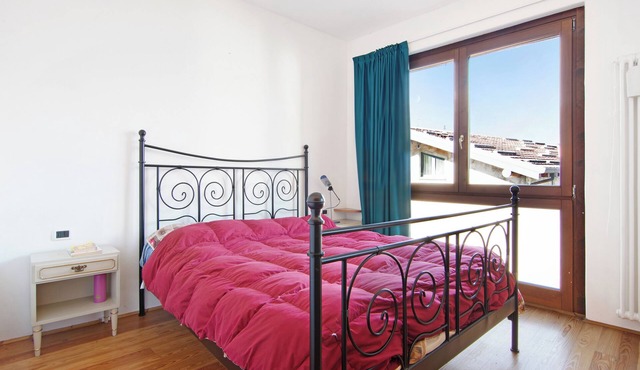Holiday Home 'Casa Leonardo' with Lake View and Wi-Fi