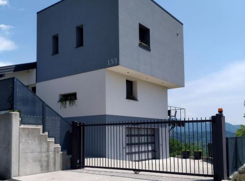 Holiday Home Wunderschönes Ferienhaus mit Pool und 360- Blick by Interhome
