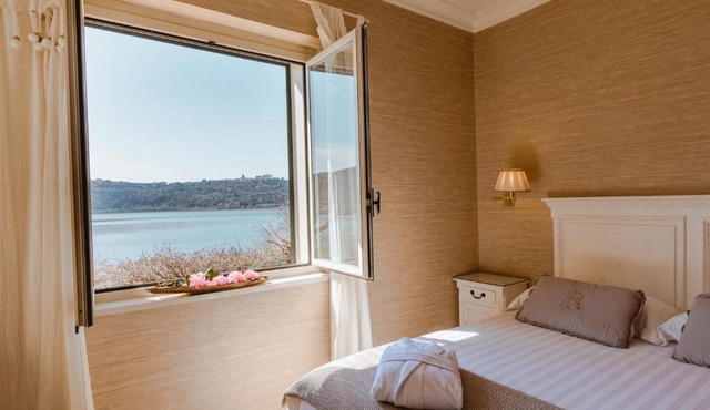 Hotel La Culla Del Lago
