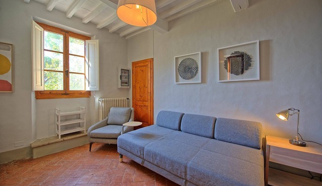 Inviting 6-Bed House in Brindisi