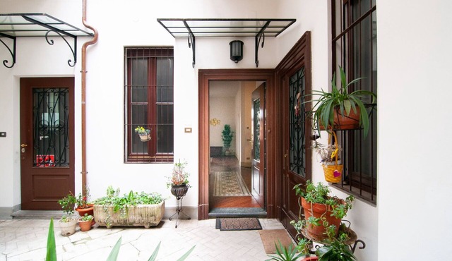 Kasamee Dream House - Hold Room