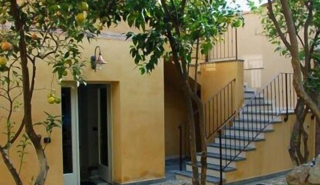 La Corte di Lucina
