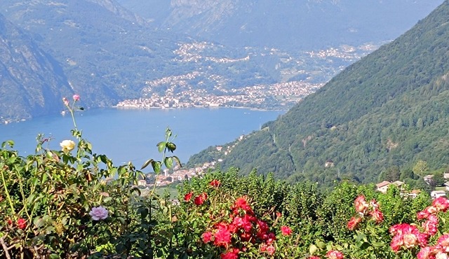 Lake Como, beautiful apartment with amazing view and private garden