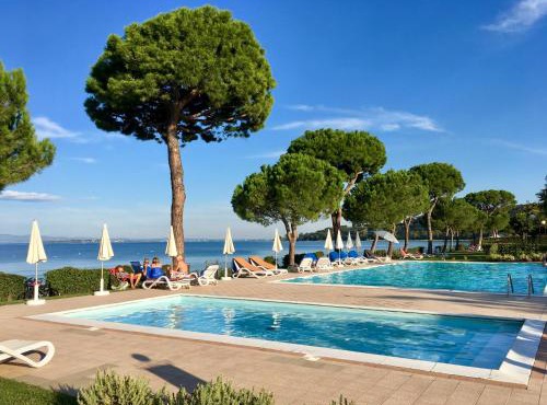 Le Corti Del Lago