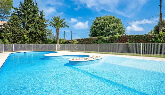 Le Mandarin by Interhome