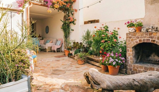 Levante by Interhome