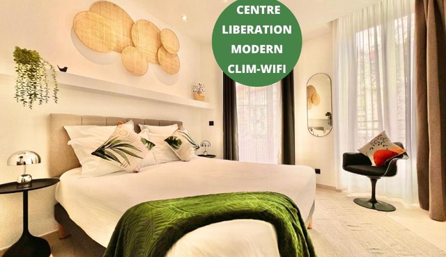 LIBERATION CENTER - PRIVATE Balcony - 24&7 RECEPTION - LUGGAGE STORAGE