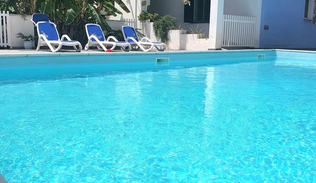 [Limone] Apartment with pool near the sea