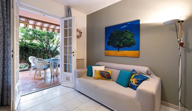 'Loano Relax' Apartment with Private Terrace and Garden