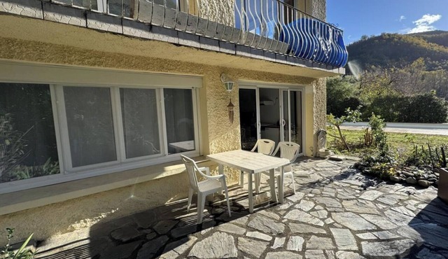 Logis PONIENTE 4 persons with swimming pool