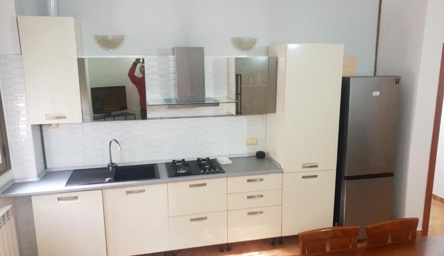 Maffucci 24 BILOCALE MOLTO SPAZIOSO E MODERNO