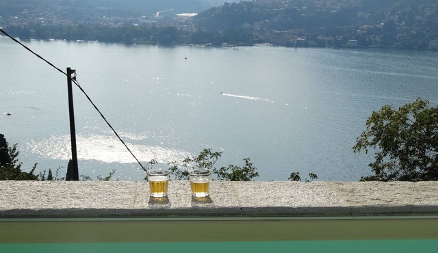 Maison du Silence - unobstructed astonishing lakeview