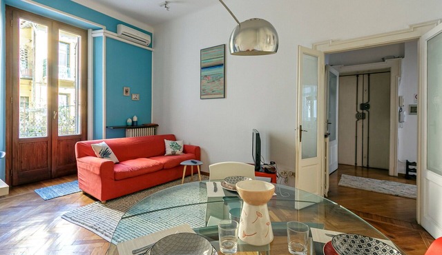 Maroncelli a, Spacious And Modern 2 Br Apartment By Halldis