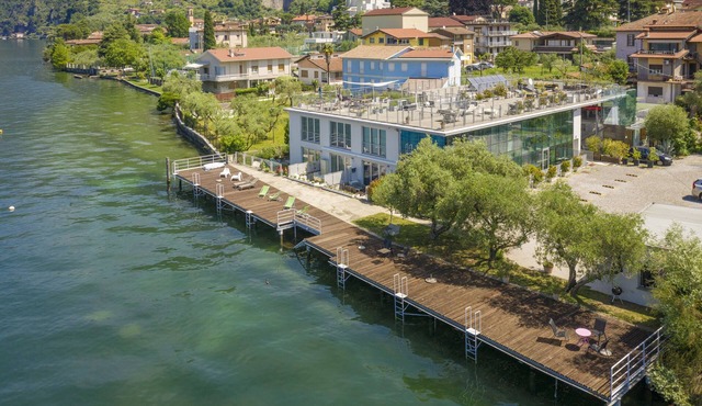 Marone: Loreto studio with private garden and mountain view