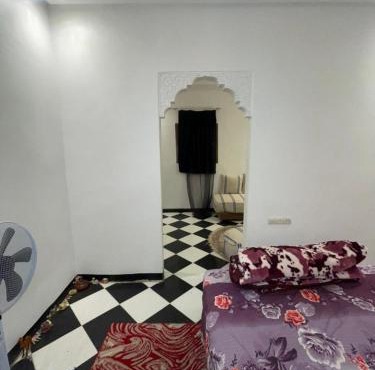Mini Studio