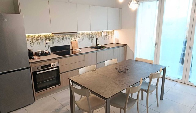 MOGANO Brand new accommodation, spacious and quiet, equipped with every comfort
