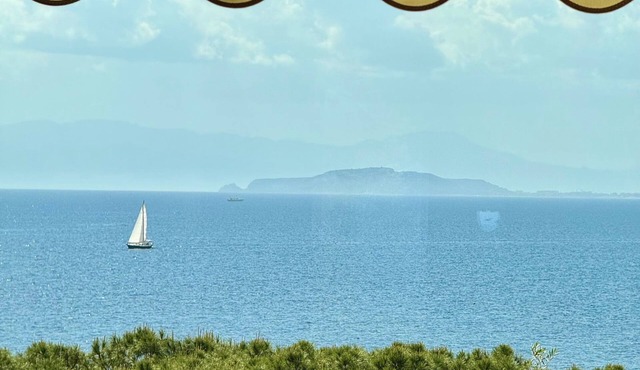 NEREIDS-The Coastal Suite. The sea one breath away from you