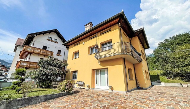Nice apartment for 4 guests with WIFI and TV