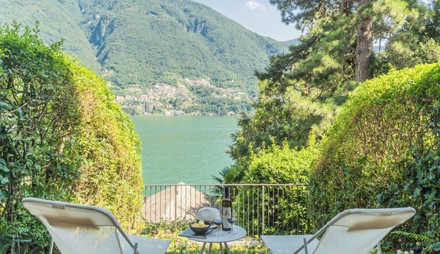 OC Lake Love - Studio Apartment, Sleeps 2