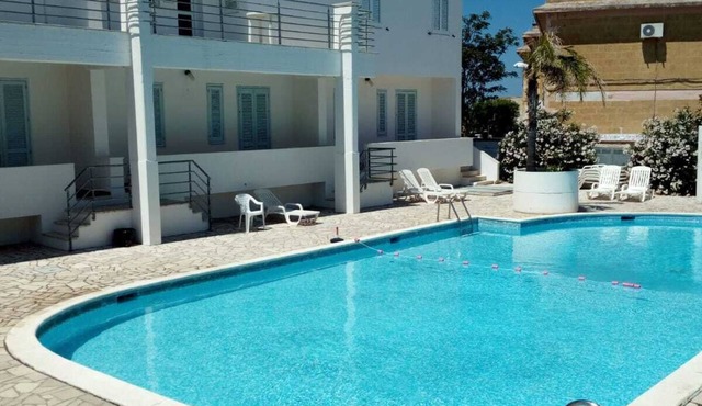 OSTUNI RESIDENCE WITH POOL