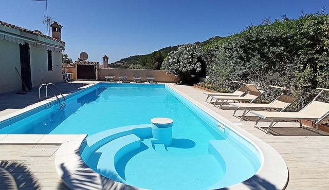 Panoramic villa with private pool and sea view within a golf resort