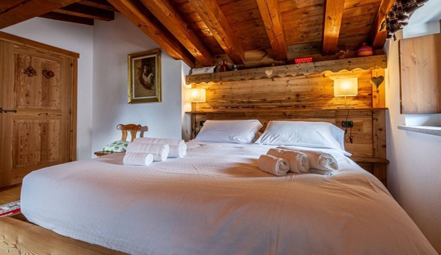 PETIT CHALET ANNA - Refuge in the middle of the mountains
