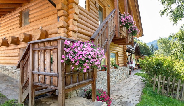 'Primula' Room with Mountain View, Shared Garden and Wi-Fi