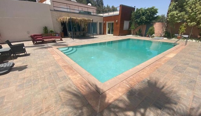 private Villa Marrakech : Villa nahellan