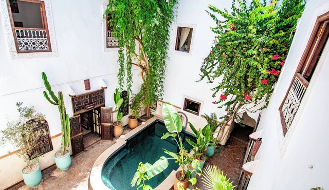 RIAD PRIVATISATION - Heated swimming pool - MARRAKECH MEDINA superb ATLAS view